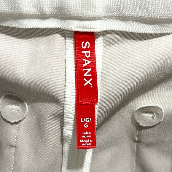 Spanx On-the-Go Ankle Slim Straight Pants in Classic White L Petite - Picture 12 of 13